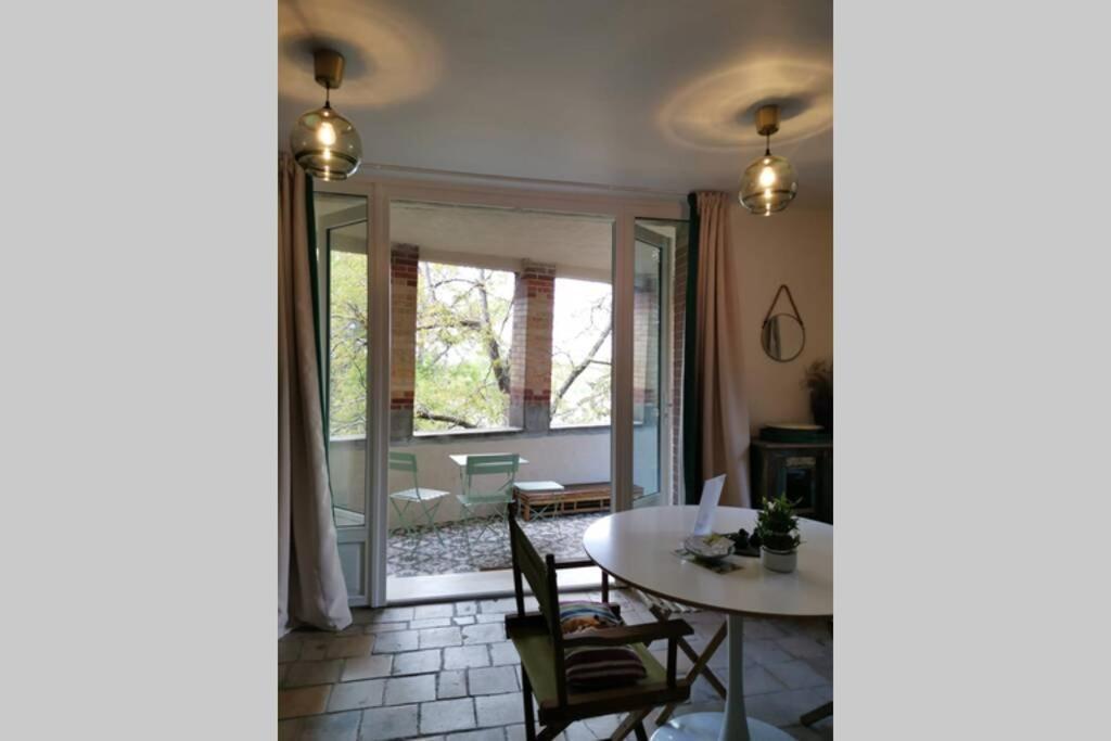 Amalouyse Studio De Charme Au Coeur Des Chateaux De Loire Монлуи-сюр-Луар Экстерьер фото