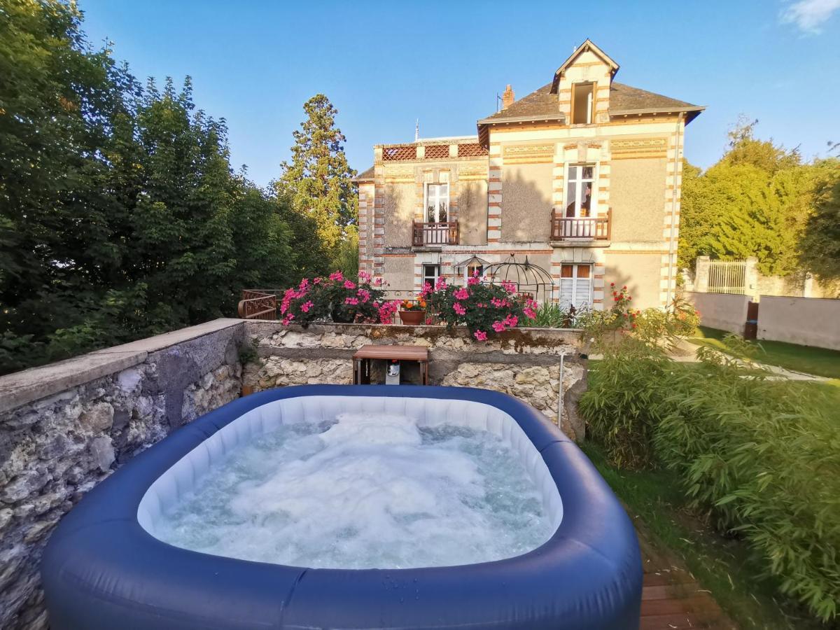 Amalouyse Studio De Charme Au Coeur Des Chateaux De Loire Монлуи-сюр-Луар Экстерьер фото